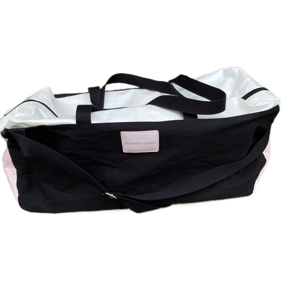 VICTORIA’S SECRET Gym Duffle‎ Bag - Picture 1 of 12